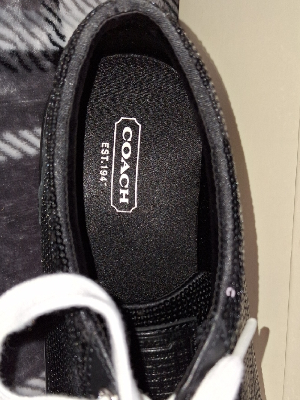 Vintage Coach Black and White Low-Top Sequin Sneakers - Picture 11 of 17